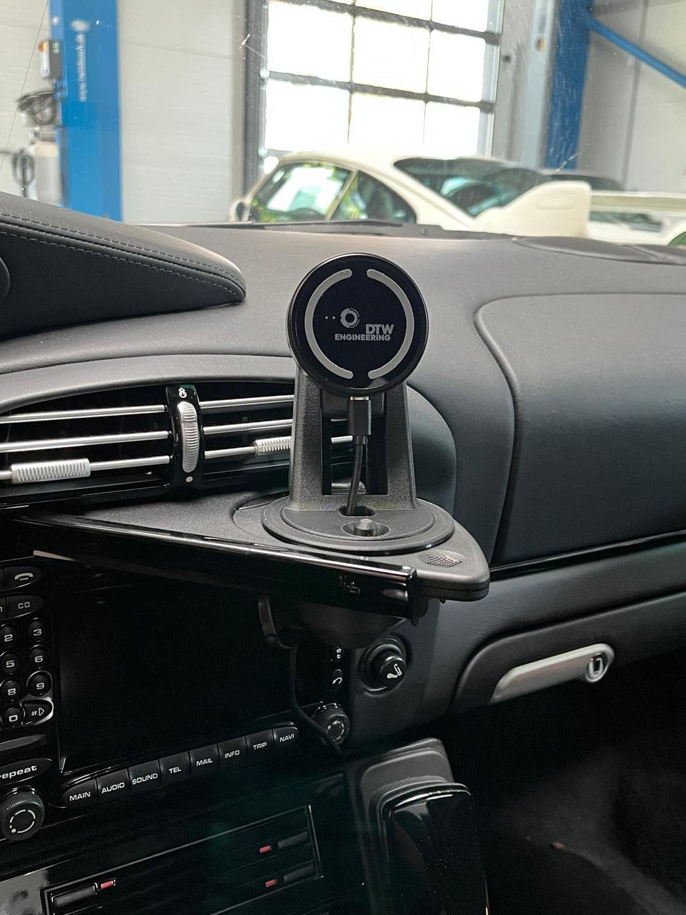 Triebwerk USA Phone Cup Holder, 996,997,991,Boxster,Cayman,Panamera